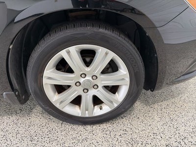 2013 Chrysler 200 Touring