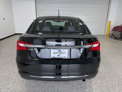 2013 Chrysler 200 Touring