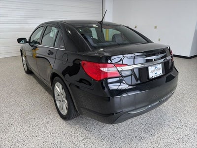 2013 Chrysler 200 Touring