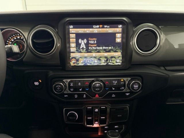 2023 Jeep Wrangler 4-Door Sahara