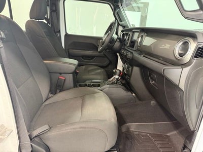 2023 Jeep Wrangler 4-Door Sahara
