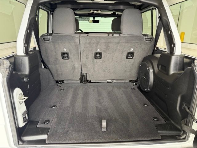2023 Jeep Wrangler 4-Door Sahara