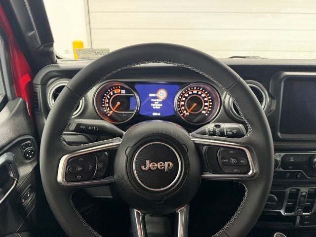 2023 Jeep Wrangler 4-Door Sahara 4x4