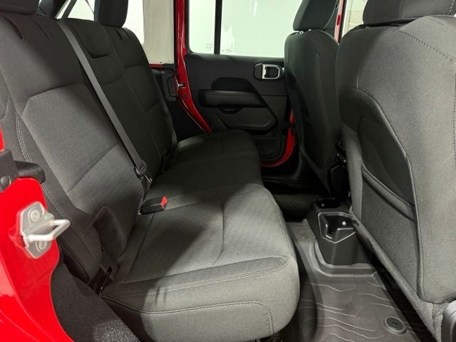 2023 Jeep Wrangler 4-Door Sahara 4x4