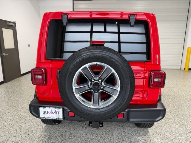 2023 Jeep Wrangler 4-Door Sahara 4x4