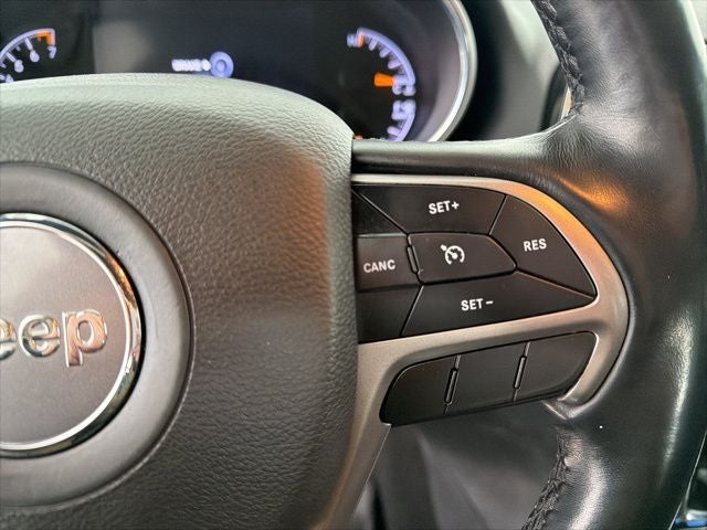 2021 Jeep Grand Cherokee Laredo X 4x4