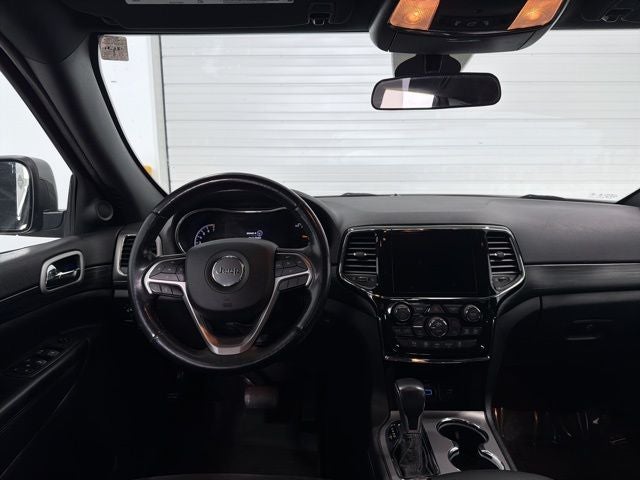 2021 Jeep Grand Cherokee Laredo X 4x4