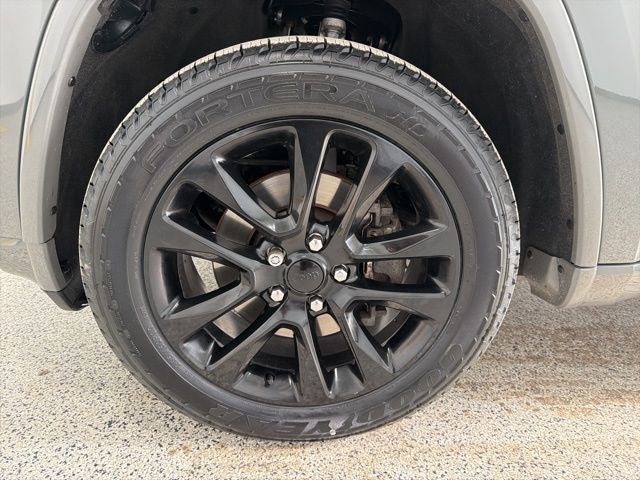 2021 Jeep Grand Cherokee Laredo X 4x4