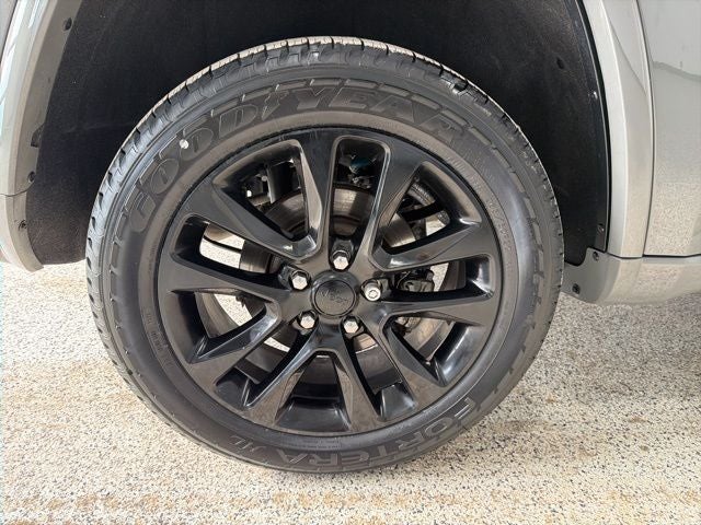 2021 Jeep Grand Cherokee Laredo X 4x4