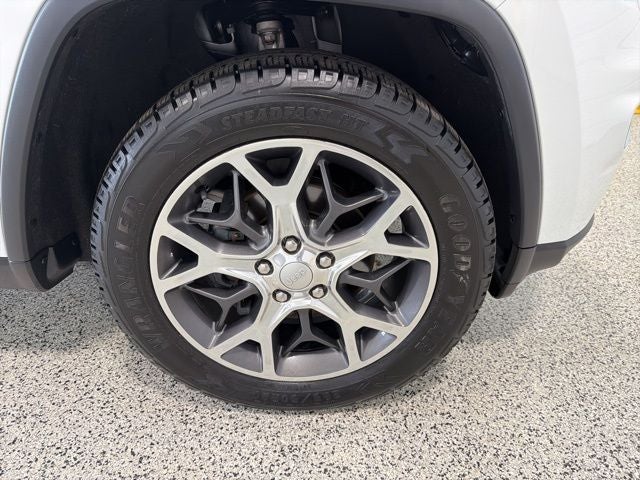 2019 Jeep Grand Cherokee Limited 4x4