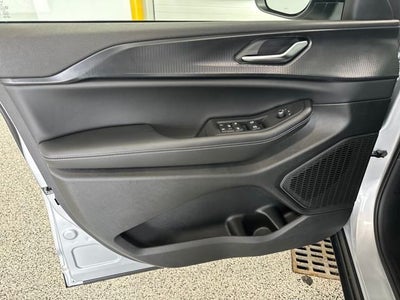 2025 Jeep Grand Cherokee GRAND CHEROKEE LAREDO 4X4