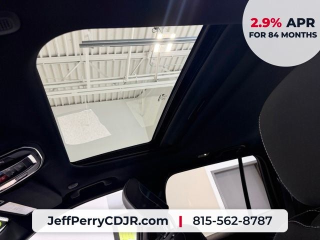 2026 Jeep Grand Cherokee GRAND CHEROKEE LAREDO X 4X4