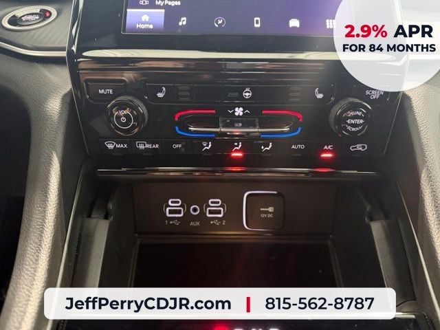 2026 Jeep Grand Cherokee GRAND CHEROKEE LAREDO X 4X4