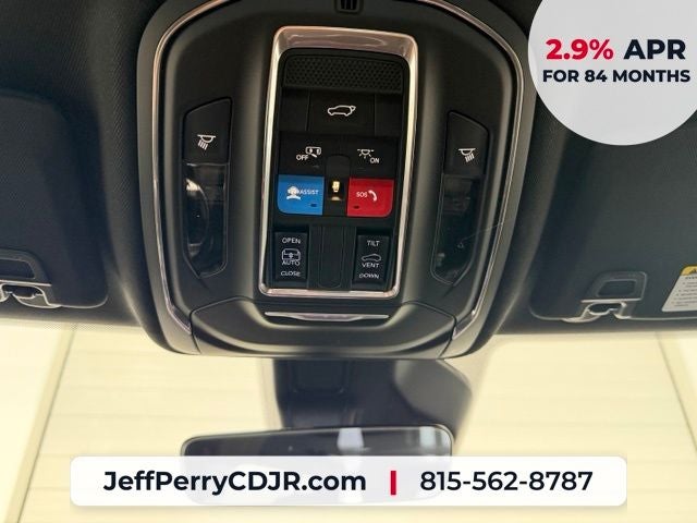 2026 Jeep Grand Cherokee GRAND CHEROKEE LAREDO X 4X4