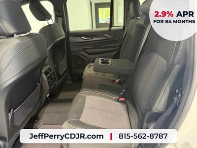 2026 Jeep Grand Cherokee GRAND CHEROKEE LAREDO X 4X4