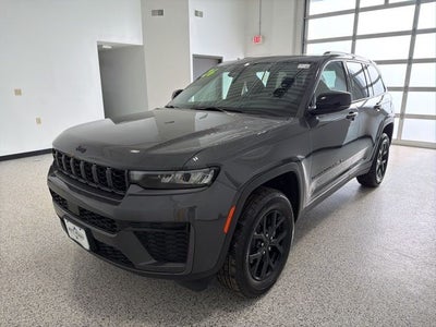 2026 Jeep Grand Cherokee GRAND CHEROKEE LAREDO ALTITUDE 4X4