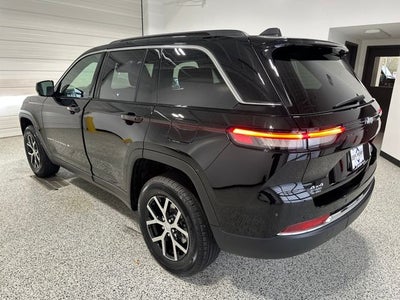 2025 Jeep Grand Cherokee GRAND CHEROKEE LIMITED 4X4