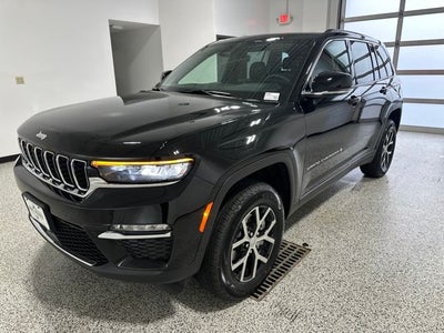 2025 Jeep Grand Cherokee GRAND CHEROKEE LIMITED 4X4