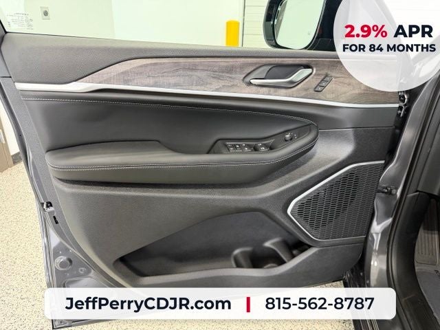 2026 Jeep Grand Cherokee GRAND CHEROKEE LIMITED RESERVE 4X4