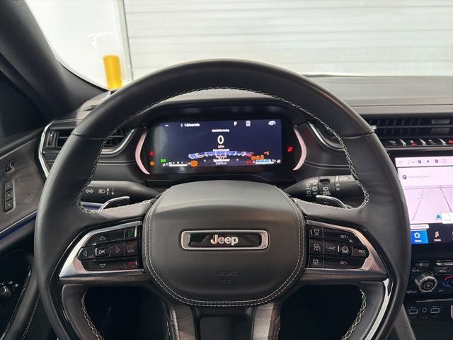 2023 Jeep Grand Cherokee Overland 4x4