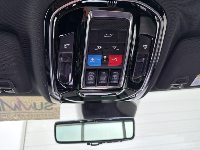 2023 Jeep Grand Cherokee Overland 4x4