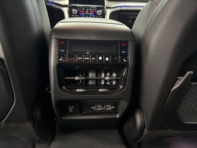 2023 Jeep Grand Cherokee Overland 4x4