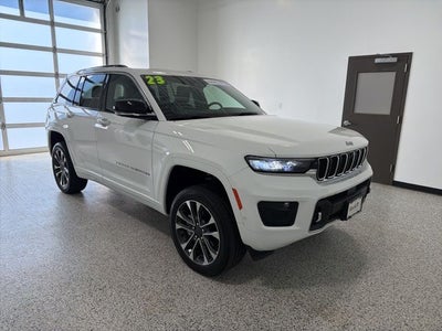 2023 Jeep Grand Cherokee Overland 4x4