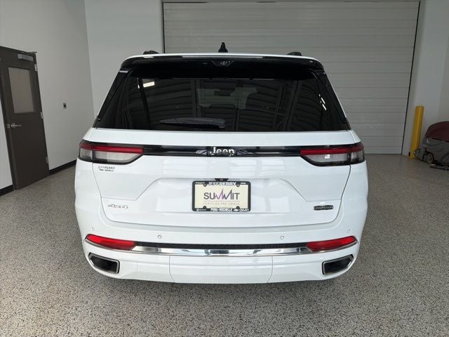 2023 Jeep Grand Cherokee Overland 4x4