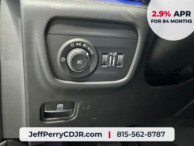2026 Jeep Grand Cherokee GRAND CHEROKEE SUMMIT 4X4