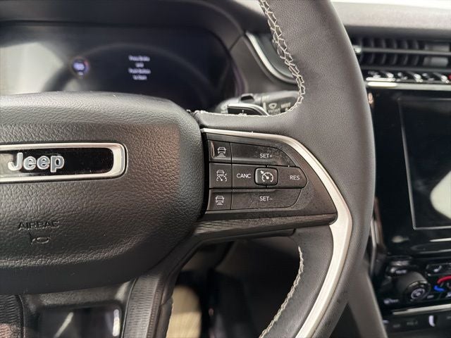 2023 Jeep Grand Cherokee L Altitude 4x4