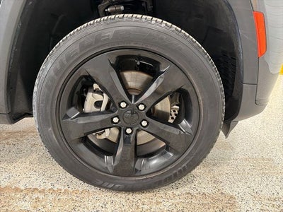 2023 Jeep Grand Cherokee L Altitude 4x4