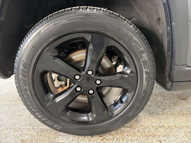 2023 Jeep Grand Cherokee L Altitude 4x4