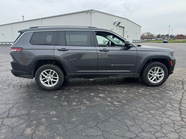 2022 Jeep Grand Cherokee L Laredo 4x4