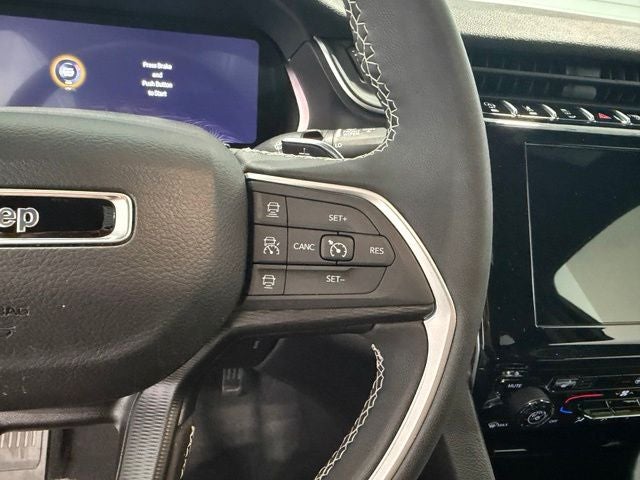 2024 Jeep Grand Cherokee L Altitude X 4x4