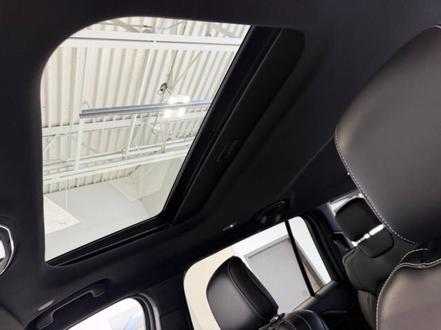 2024 Jeep Grand Cherokee L Altitude X 4x4