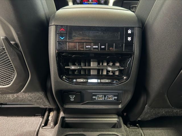 2024 Jeep Grand Cherokee L Altitude X 4x4