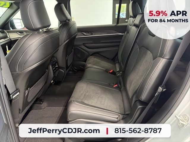 2026 Jeep Grand Cherokee GRAND CHEROKEE L LAREDO ALTITUDE 4X4