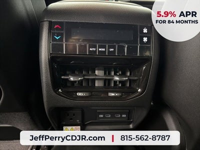 2026 Jeep Grand Cherokee GRAND CHEROKEE L LAREDO ALTITUDE 4X4