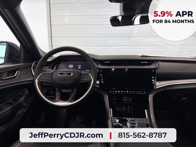 2026 Jeep Grand Cherokee GRAND CHEROKEE L LAREDO ALTITUDE 4X4
