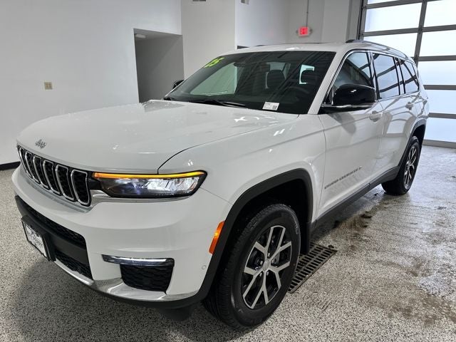 2025 Jeep Grand Cherokee GRAND CHEROKEE L LIMITED 4X4