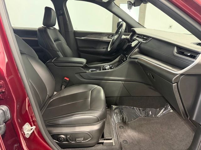 2025 Jeep Grand Cherokee L Limited 4x4