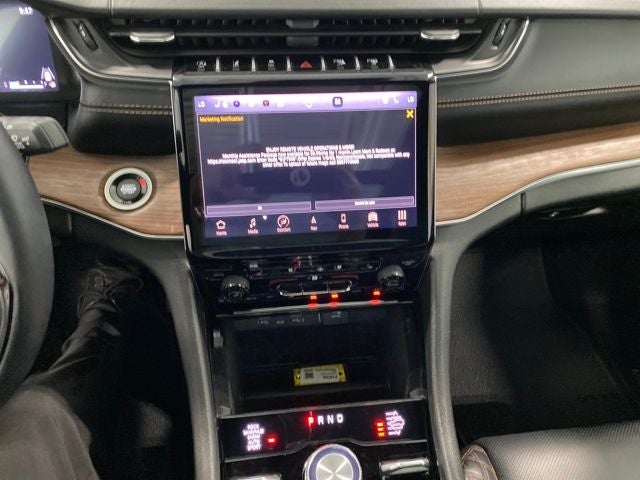 2023 Jeep Grand Cherokee L Summit 4x4