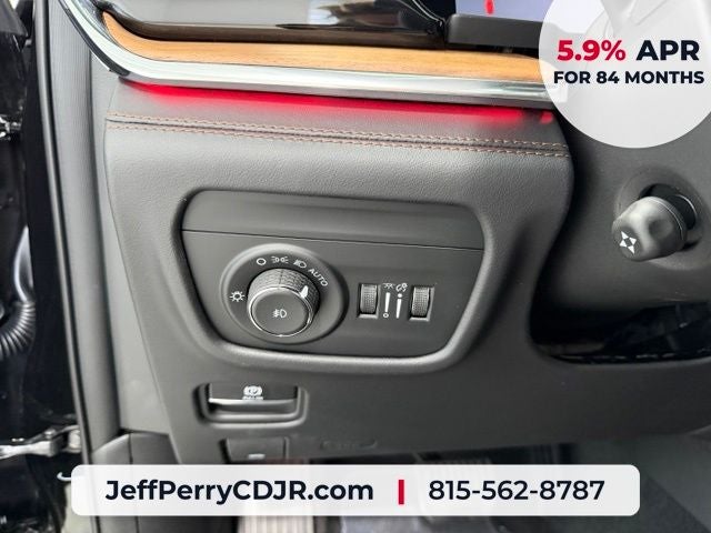 2026 Jeep Grand Cherokee GRAND CHEROKEE L SUMMIT 4X4