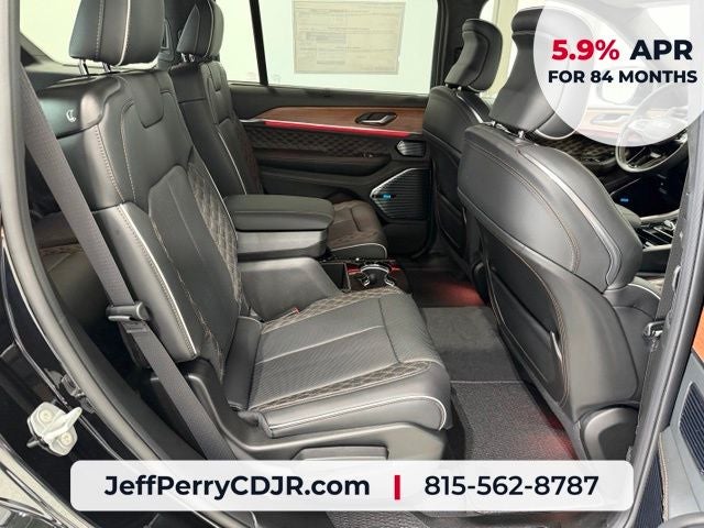 2026 Jeep Grand Cherokee GRAND CHEROKEE L SUMMIT 4X4