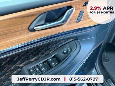 2026 Jeep Grand Cherokee GRAND CHEROKEE L SUMMIT 4X4