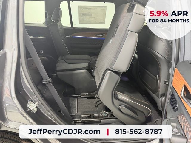 2026 Jeep Grand Cherokee GRAND CHEROKEE L SUMMIT 4X4
