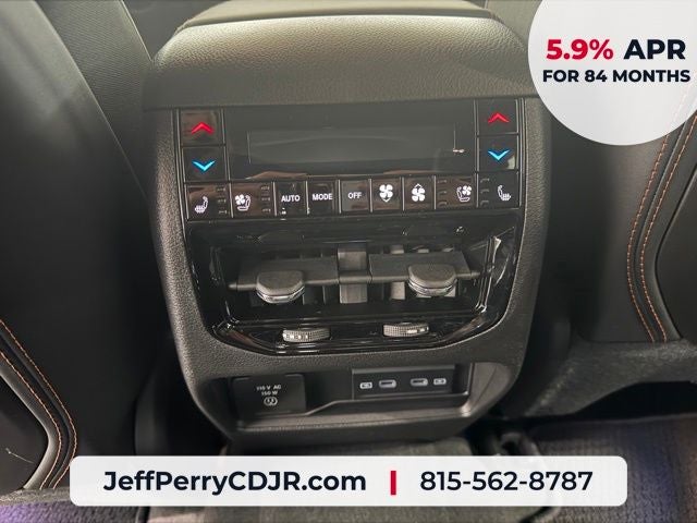 2026 Jeep Grand Cherokee GRAND CHEROKEE L SUMMIT 4X4