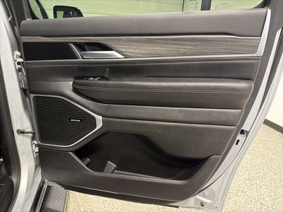 2024 Jeep Wagoneer L Series II 4x4