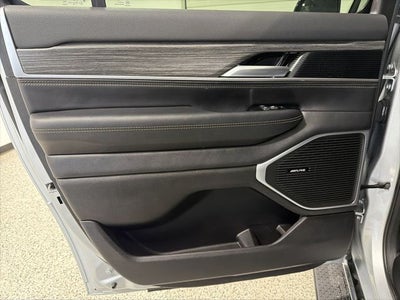 2024 Jeep Wagoneer L Series II 4x4