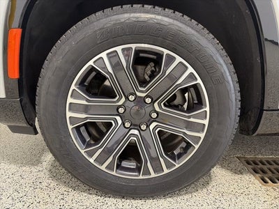 2024 Jeep Wagoneer L Series II 4x4